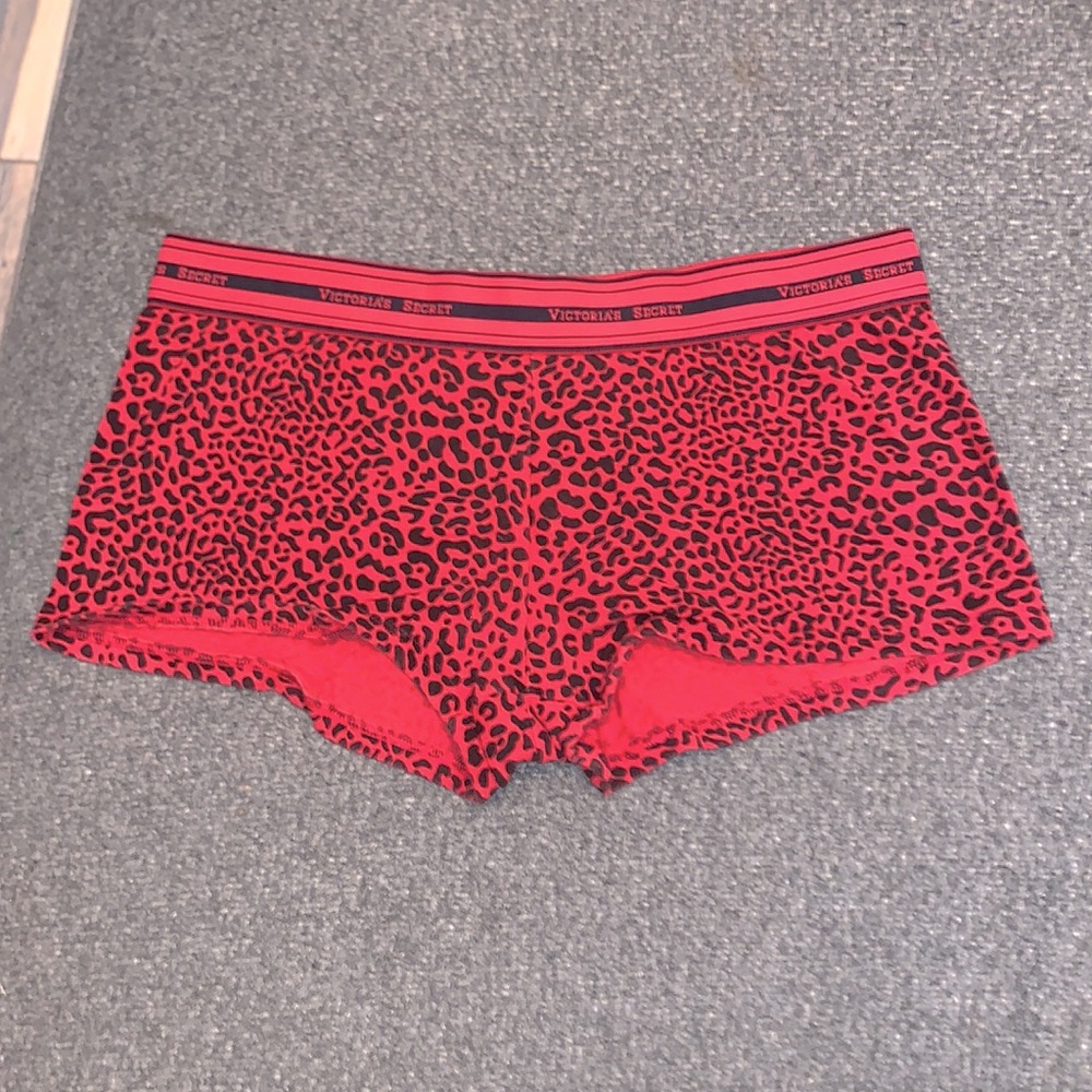 Victoria’s Secret Red and black Leopard print shortie panties